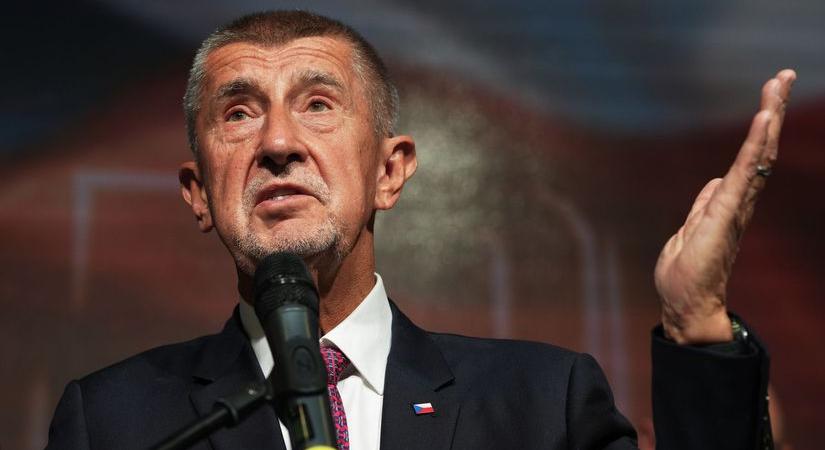 Babiš bízik abban, hogy a magyar miniszterelnökkel együttműködve sikerül megújítani a V4-eket