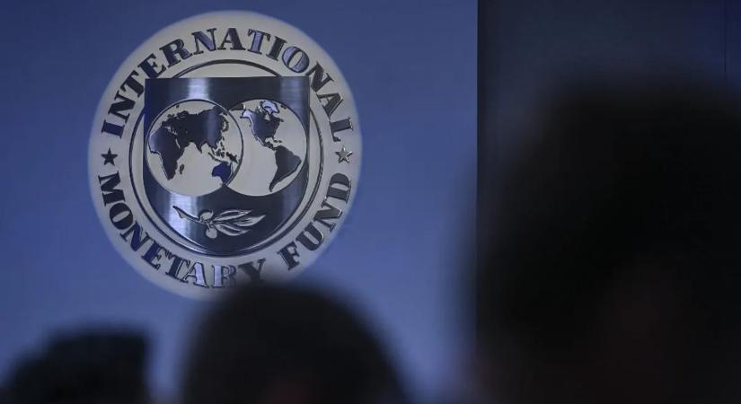 A patás ördögnek tartják, mégis hozzá szaladnak az országok a bajban – ők most a legnagyobb IMF-hitelt görgetők