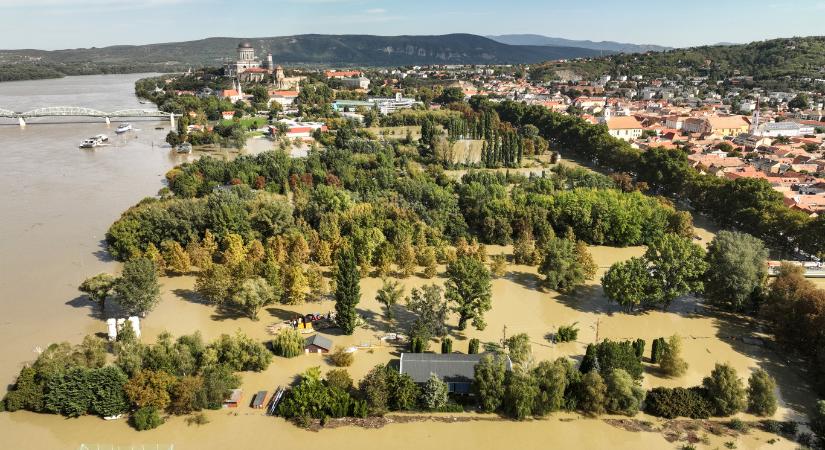 Két településen tartanak időközi választást, Esztergomban csak fideszes jelölt indul