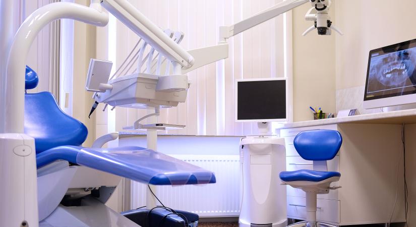 Vizsgálják a debreceni klinikatulajdonos felelősségét is