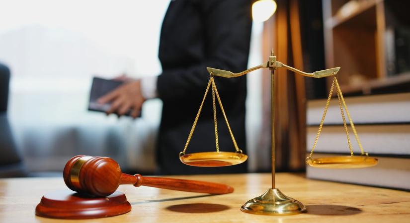 Szerelmet ígért, majdnem 15 milliót csalt ki: bíróság előtt felel a tatai Don Juan