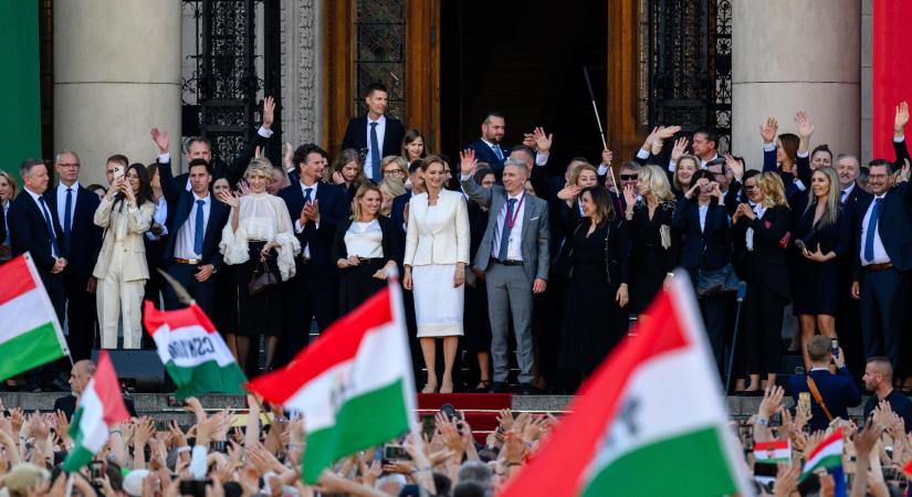 Hétfő reggel kezdik a munkát a parlamentben, kedden megalakulhat az új kormány