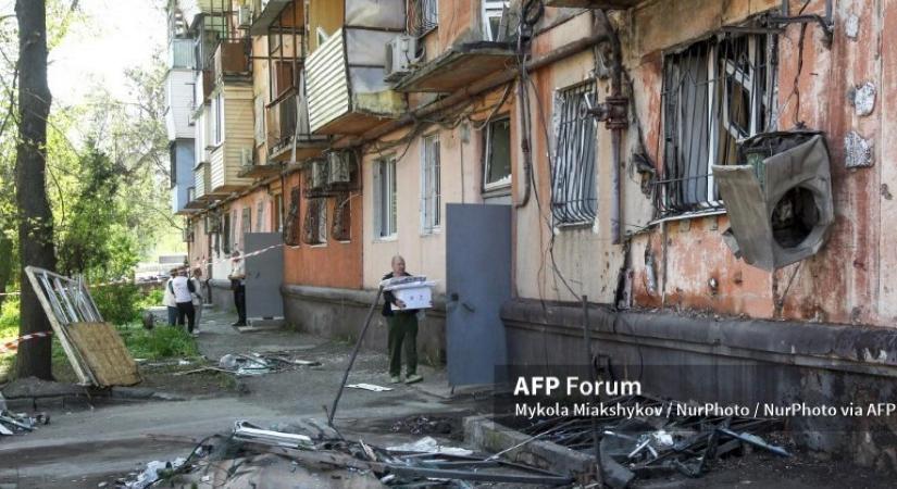Kölcsönösen a tűzszünet megsértésével vádolják egymást az ukránok és az oroszok, Ukrajnából civil áldozatokat is jelentettek