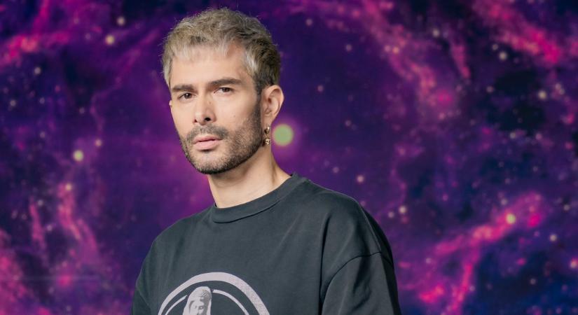 ByeAlex félmeztelenül árulta el: költözésre készül - fotó