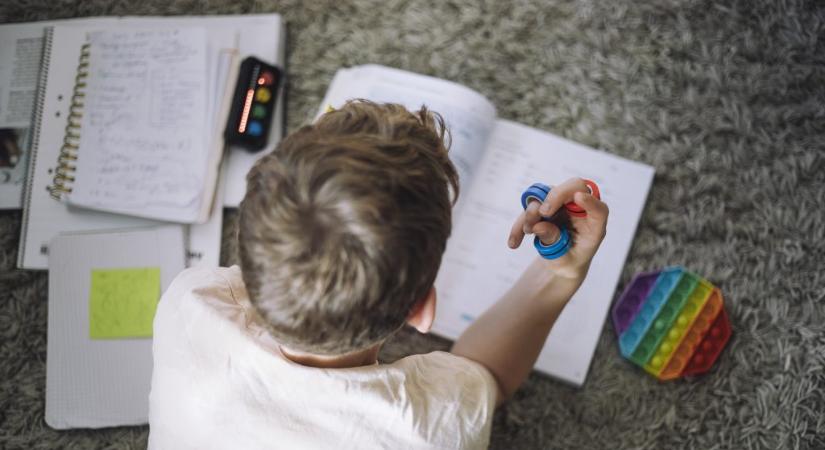 ADHD-s gyereket nevelni hatalmas kihívás, de van segítség