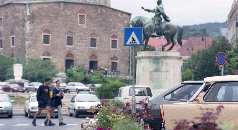 A tavaszi virágok mindig Pécs csodái voltak (SZÍNPOMPÁS GALÉRIA!)