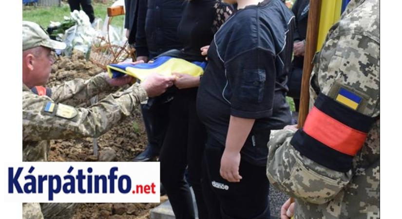 Végső búcsút vettek Danilov Mikola őrmestertől Nagybaktán