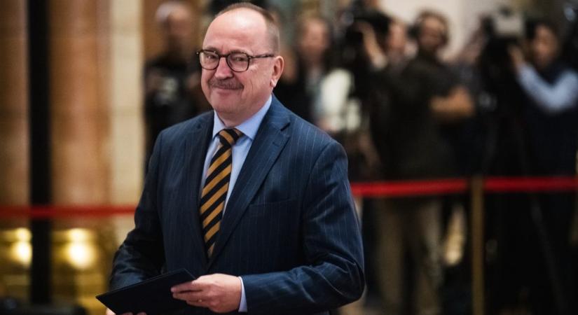 A fideszes Németh Zsolt: A mai nappal nem elkezdődik a rendszerváltás, hanem befejeződik