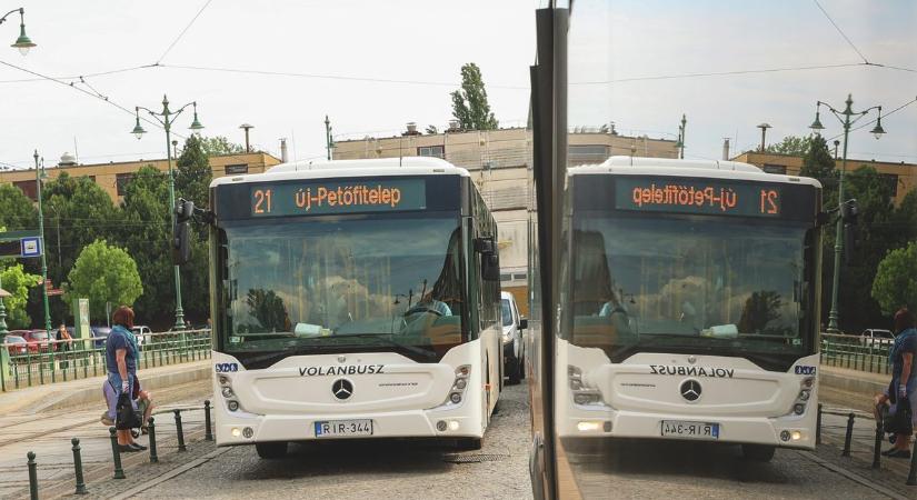 Teljes útzár Szegeden: súlyosan megsérült egy kerékpáros a Rákóczi utcai balesetben