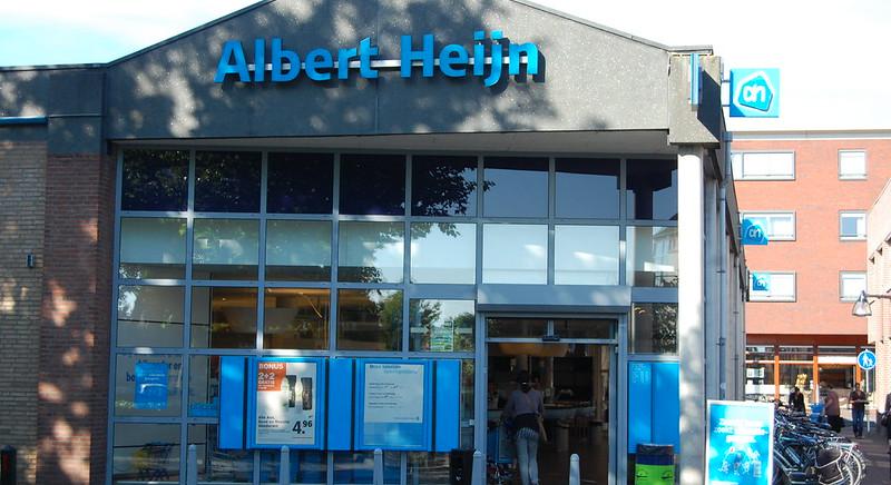 Testkamerák bevezetésével szorítaná vissza az agressziót az Albert Heijn