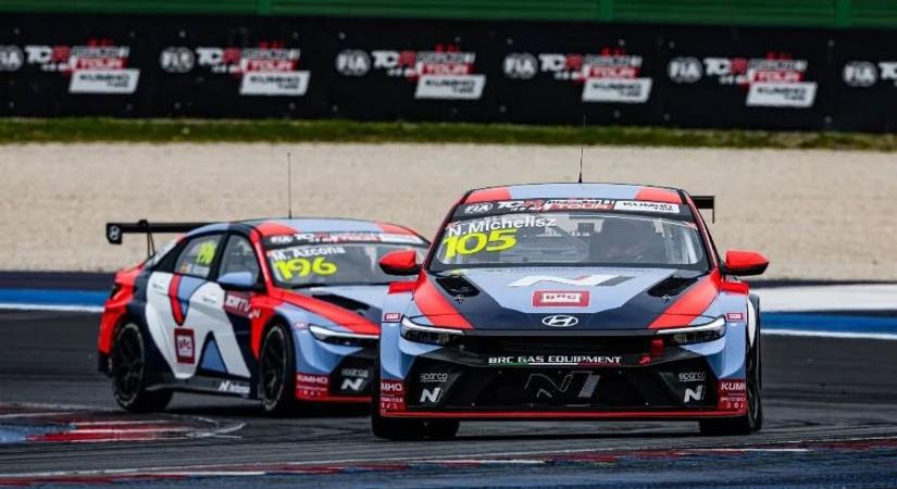 Drámai véget ért Michelisz első idei versenyhétvégéje