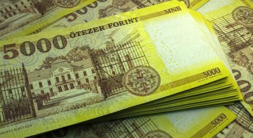 Új 5 és 25 ezer forintosokat bocsát ki a Magyar Nemzeti Bank
