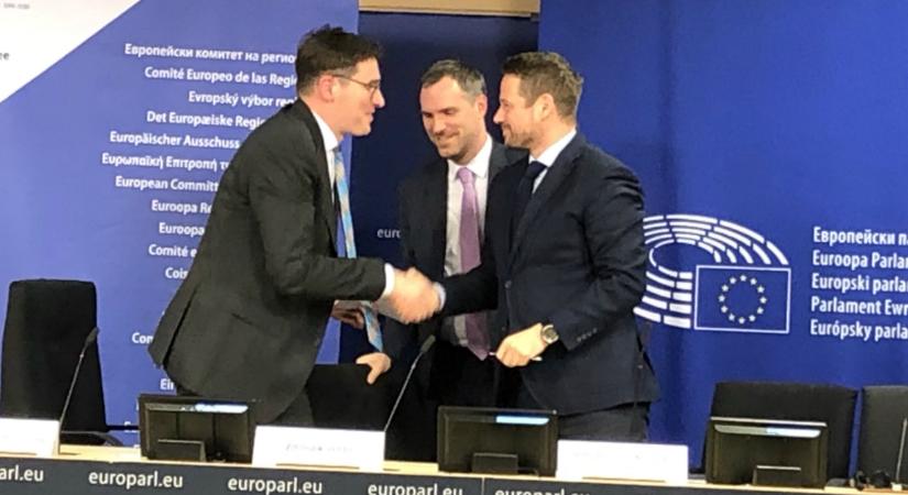 Visszatérhetünk a nemzeti konszenzusos külpolitikához