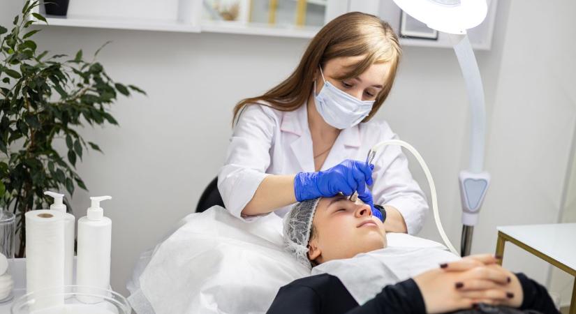A szemünk előtt zajlik egy csendes forradalom a befektetések terén: ezt kell tudni a longevityről, amely alapjaiban írhatja át az eddig tanultakat