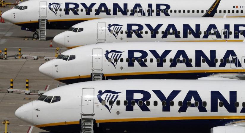 Botrány a Ryanairnél: közel 400 magyar munkavállaló nem kapta meg időben a fizetését