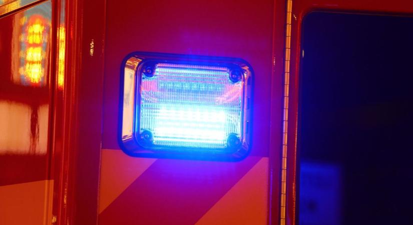 A hivatásosok mellett civilek is segítették a több hektárnyi tűz oltását Csemőn