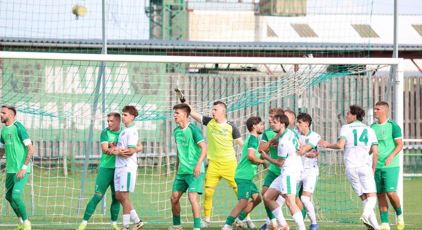Keresztes korai gólja megalapozta a találkozó hangulatát (galéria)