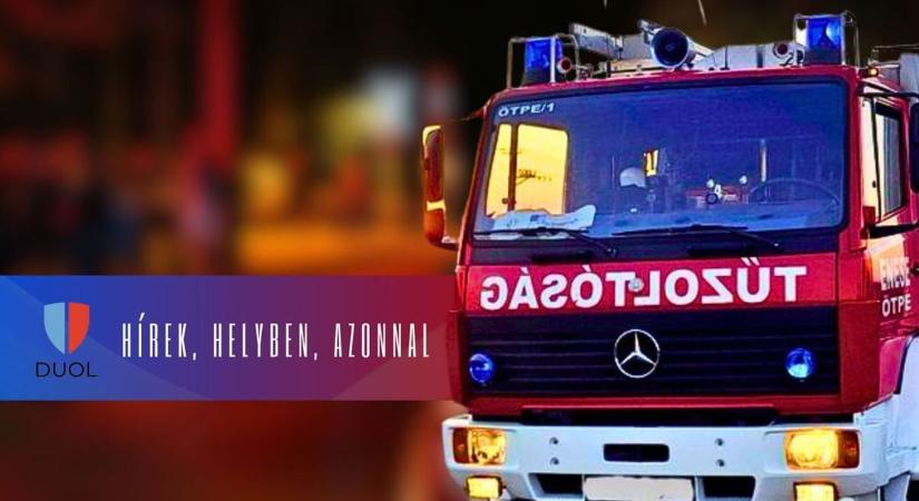 Árokba borult egy autó az M6-oson Kulcsnál