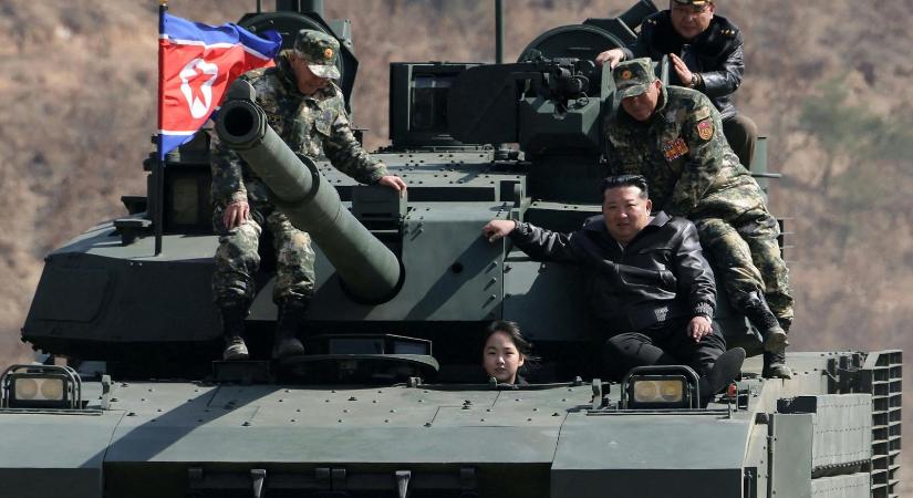 Diktátorképzésre küldték Kim Dzsongun tinédzser lányát, már most ő irányítja a rakétaprogramot