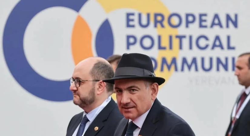 Brüsszel Örményországban venné fel a kesztyűt, megbukott a román kormány, Merz kudarcot vallott