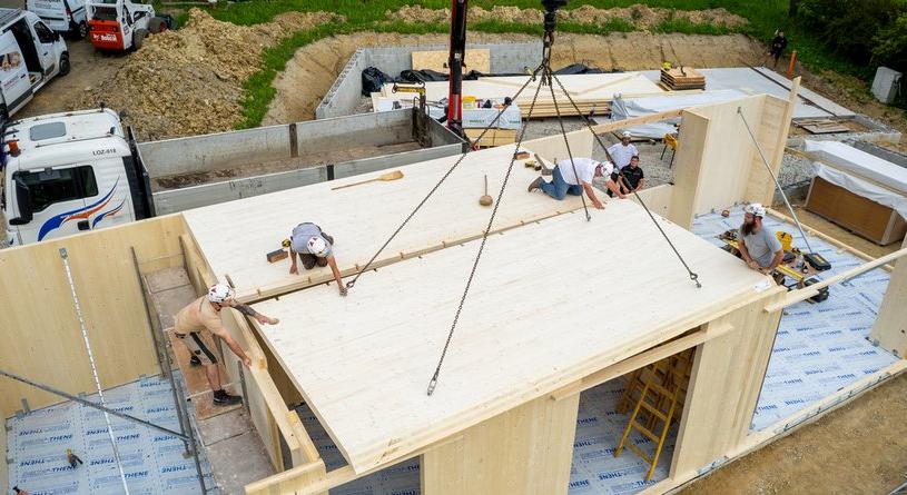 Klímabarát építőipari technológia emeli új szintre a rezsicsökkentést