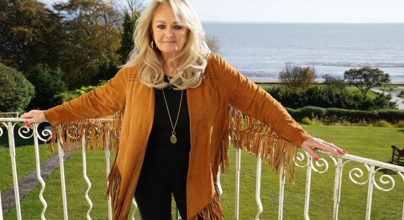 Mesterséges kómában van Bonnie Tyler