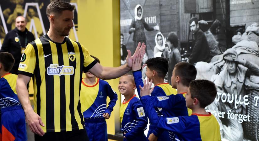 Az AEK Athén megnyerte a görög bajnokságot, Varga Barnabás az első idényében aranyérmes lett csapatával