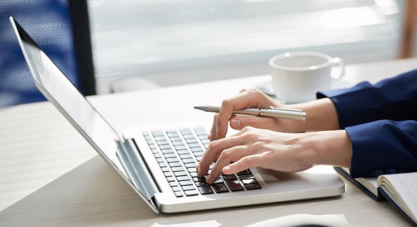 Ezt az egy hibát rengetegen elkövetik új laptop vásárlásakor