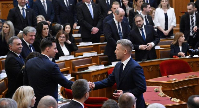 Kedd délután teszik le az esküt a Tisza-kormány miniszterei