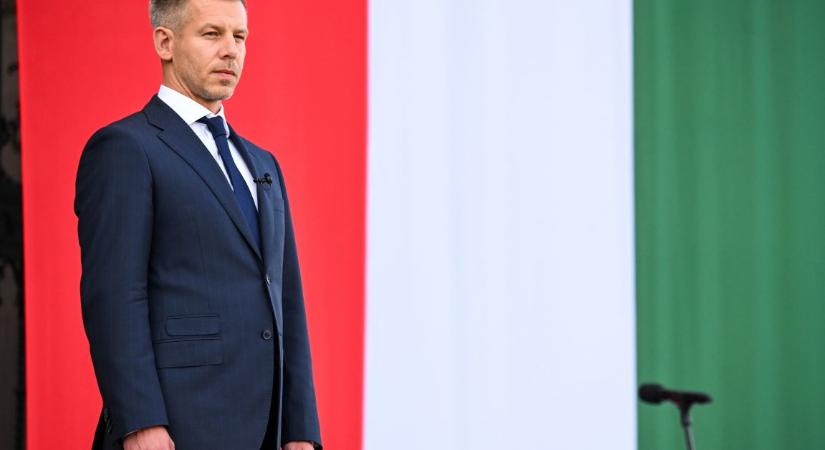 Magyar Péter: A Parlament az elnyomás, a hatalmi gőg szimbóluma volt, és visszavettétek