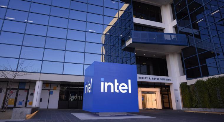 Az Intel csak visszasunnyogott az Apple-höz