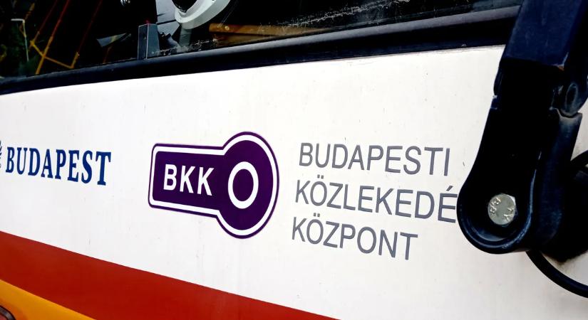 Súlyos baleset történt Budapesten: megbénult a villamosforgalom