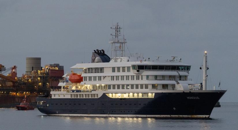 Hantavírus: evakuálni kellett a luxushajót – Nem minden utas tünetmentes