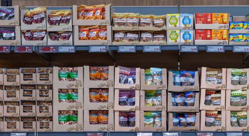 Egészséges táplálkozást támogató utalványokkal segíti a diákokat a Lidl Nagy-Britanniában