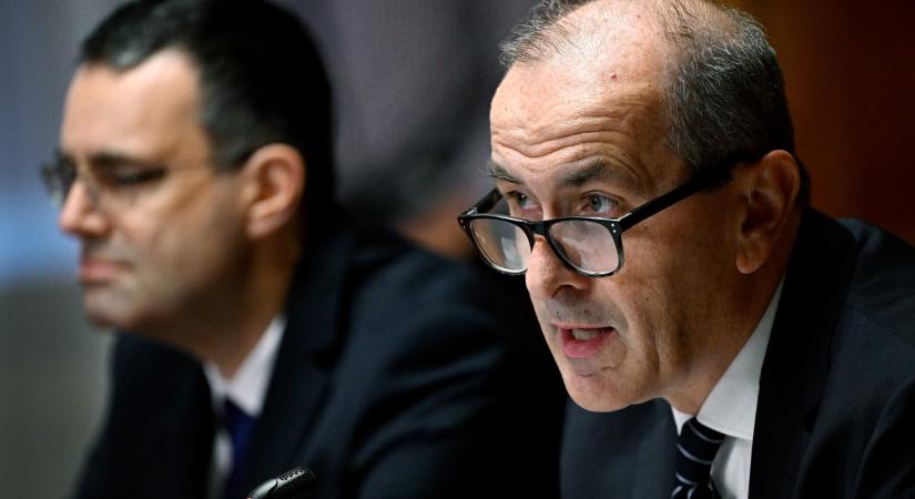 Hegedűs Zsolt Takács Péternek: Az olyan áruló írástudók miatt ülök itt, mint amilyen ön