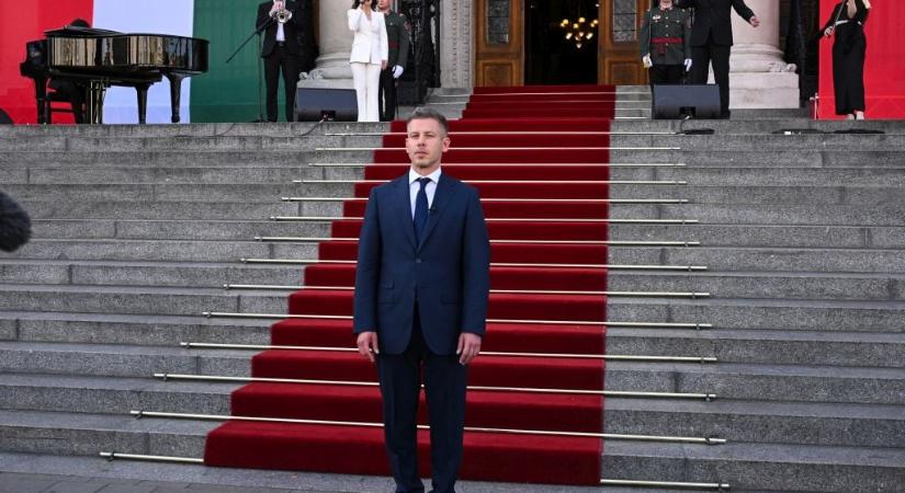 Magyar Péter édesapja váratlan dolgot kért az újságíróktól