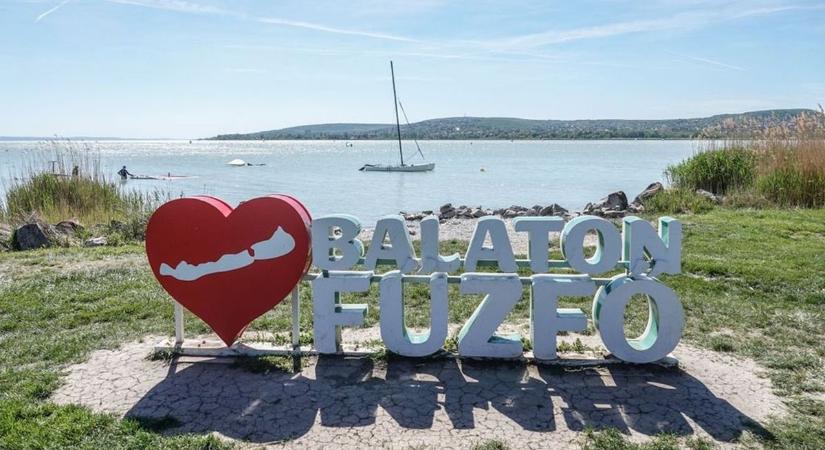 A Balaton kiemelt szereplő a hosszú hétvégés úti célok között – Mutatjuk a toplistát!