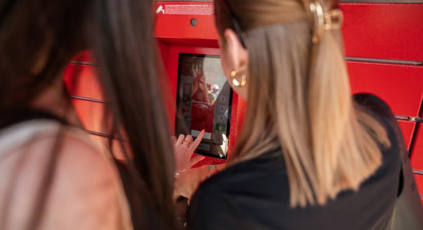A-box – Ha csomagot szeretnénk feladni vagy átvenni, este kilencig tegyük meg!