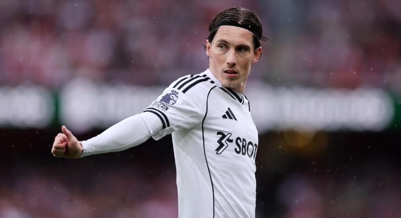 A Fulham lejáró szerződésű támadója bajnokságon belül válthat csapatot – sajtóhír