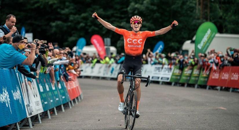 Valter Attilával robog át a mezőny a vármegyén – jön a Tour de Hongrie!