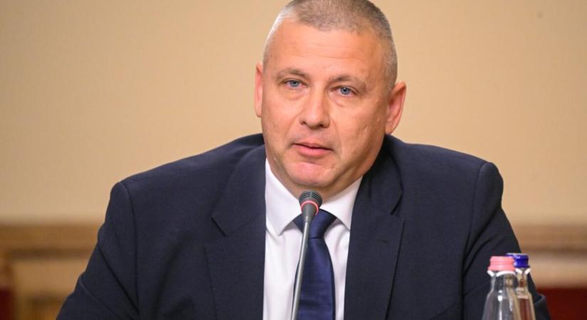 Megszólalt Ruszin-Szendi arról, hogy kell-e mennünk már végre a háborúba
