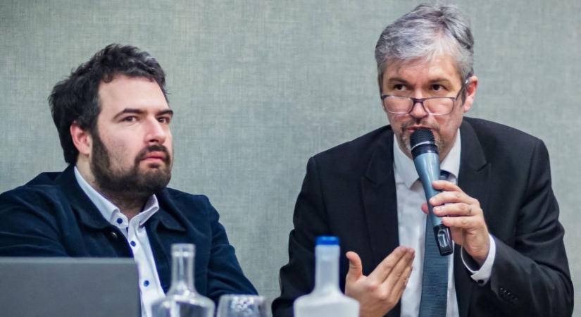 Egészen szürreális, hogy Bohár Dánielnek van képe „sajtósat játszani” a Parlamentben