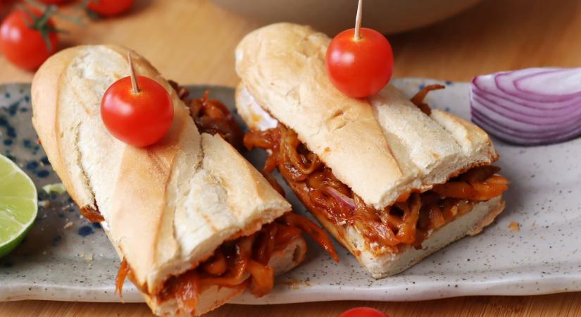 Pulled mushroom szendvics – meglepően jól idézi a klasszikus verziót