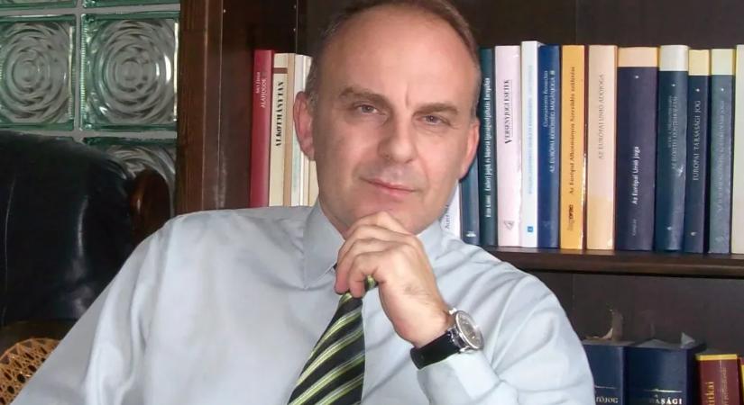 Felfedte magát a kegyelmi ügyet kirobbantó ügyvéd