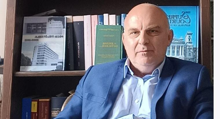 Bemutatkozott a kegyelmi ügyet kirobbantó, nevét eddig nem vállaló ügyvéd