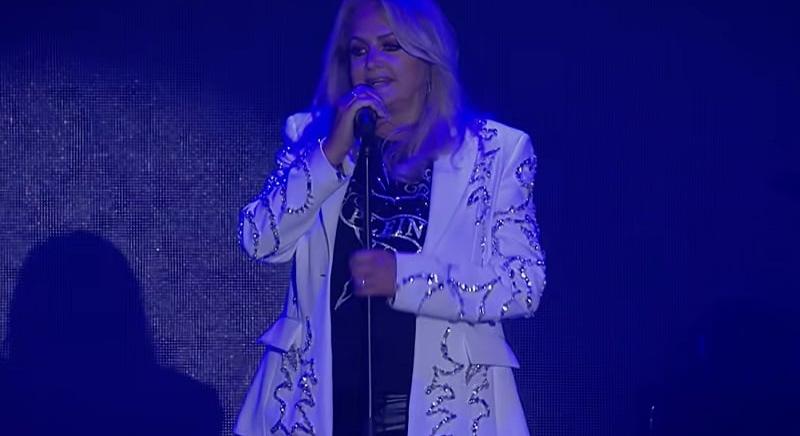 Leállt Bonnie Tyler szíve – de még lehet esélye
