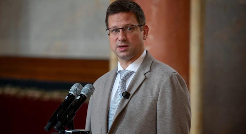 Gulyás Gergely: Mégis milyen célt szolgál a közjogi méltóságok fenyegetése?