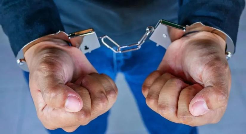 Korán kezdte az ipart a 13 éves rabló, a vonaton már öléssel fenyegetőzött – videóval