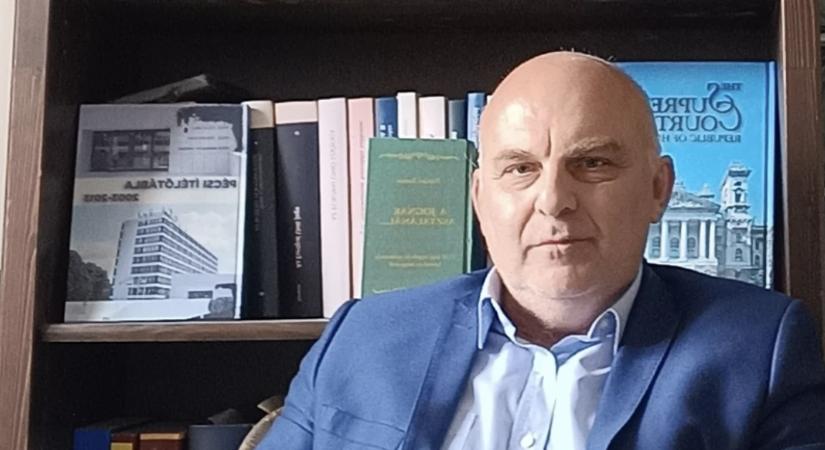 „Hát, akkor essünk végre túl a bemutatkozáson.”Felfedte magát a kegyelmi ügy kulcsfigurája, Magyar Péter is reagált rá