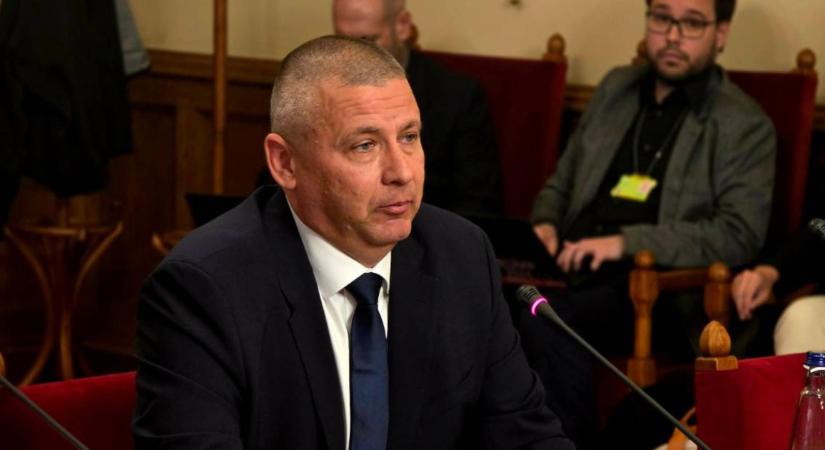 Orbán Viktor minisztere tökéletes válaszokat kapott Magyar Péter jelöltjétől a honvédelem élére